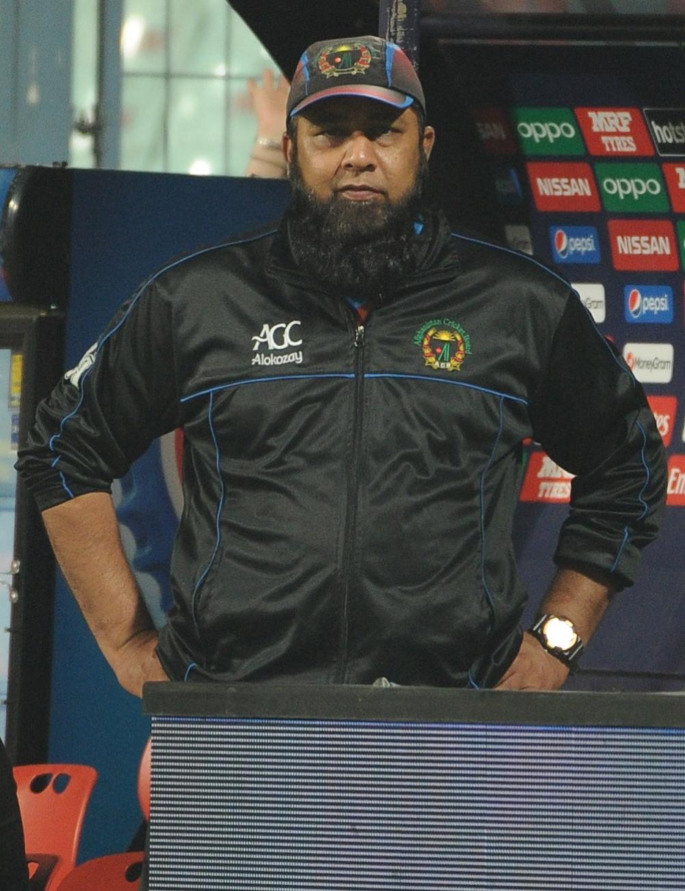 The Weekend Leader - Inzamam suffers heart attack, undergoes angioplasty